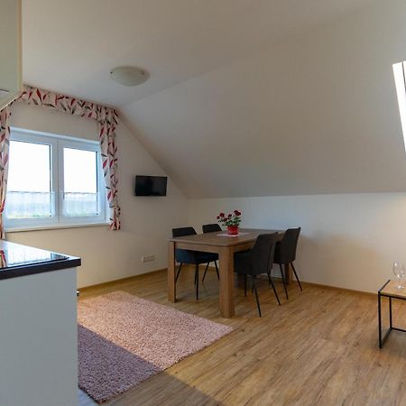 Apartmany Kohoutek A Slepicka V Novohradskych Horach Nové Hrady 외부 사진