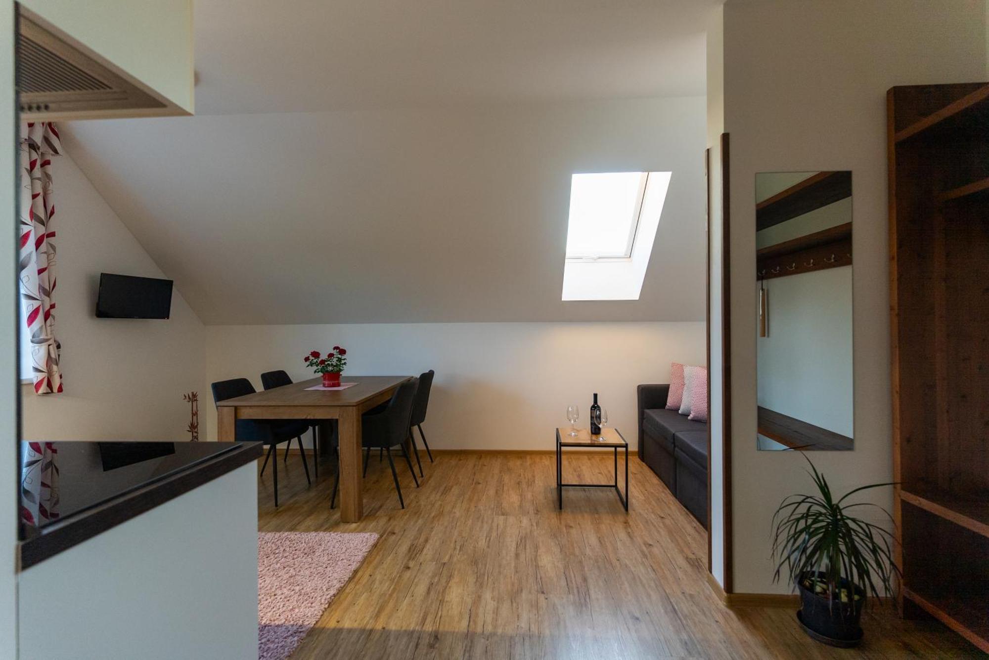 Apartmany Kohoutek A Slepicka V Novohradskych Horach Nové Hrady 외부 사진